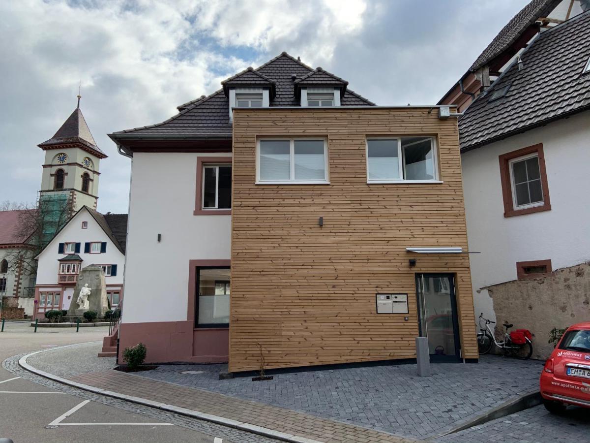 Apartment Im Alten Rathaus Malterdingen Bagian luar foto